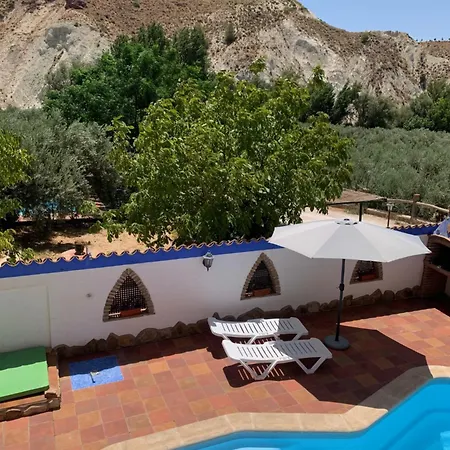 Nieves Piscina Privada 펜션 Hinojares