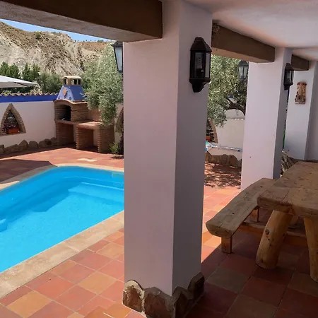 Nieves Piscina Privada