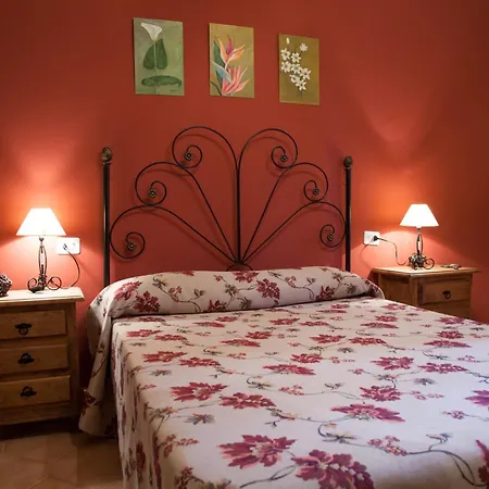 Nieves Holiday home Hinojares